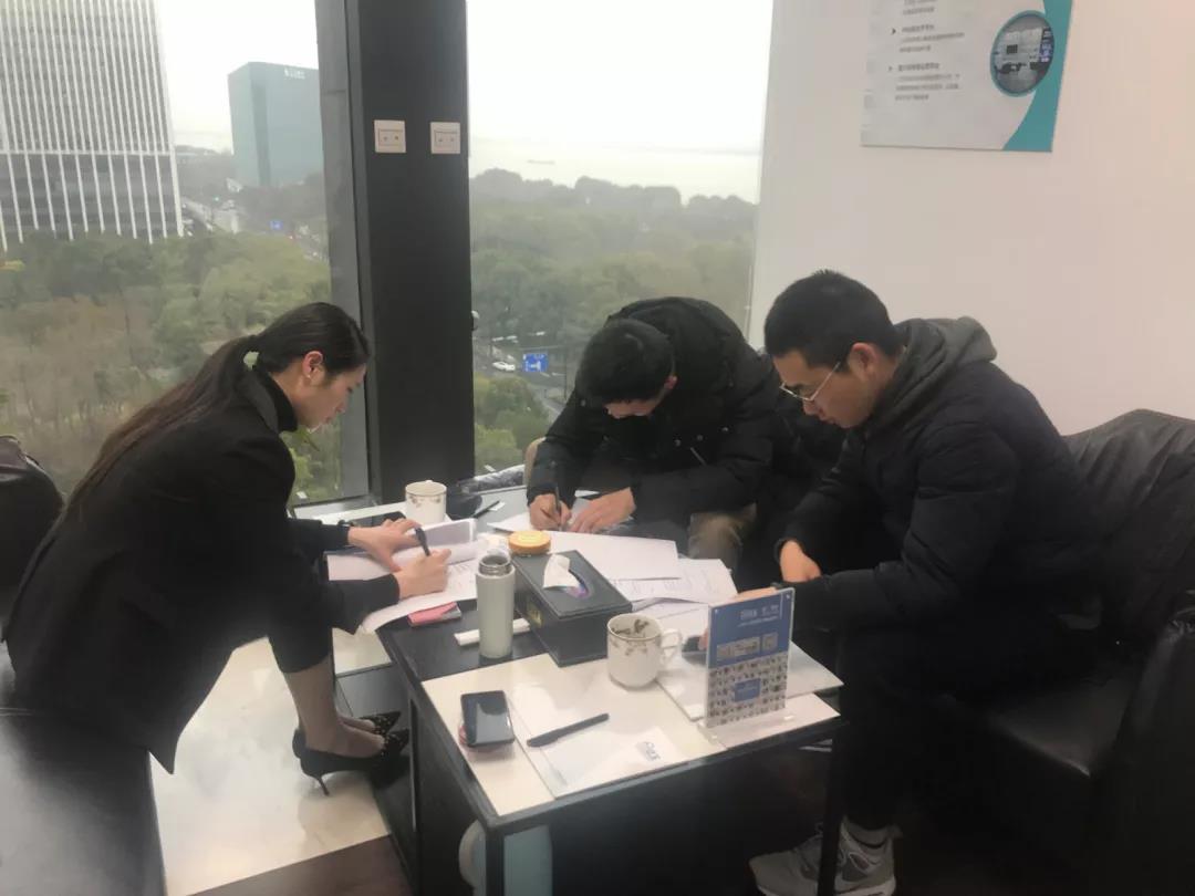熱烈祝賀曾總、代總簽約創綠家四川省德陽市區級代理！