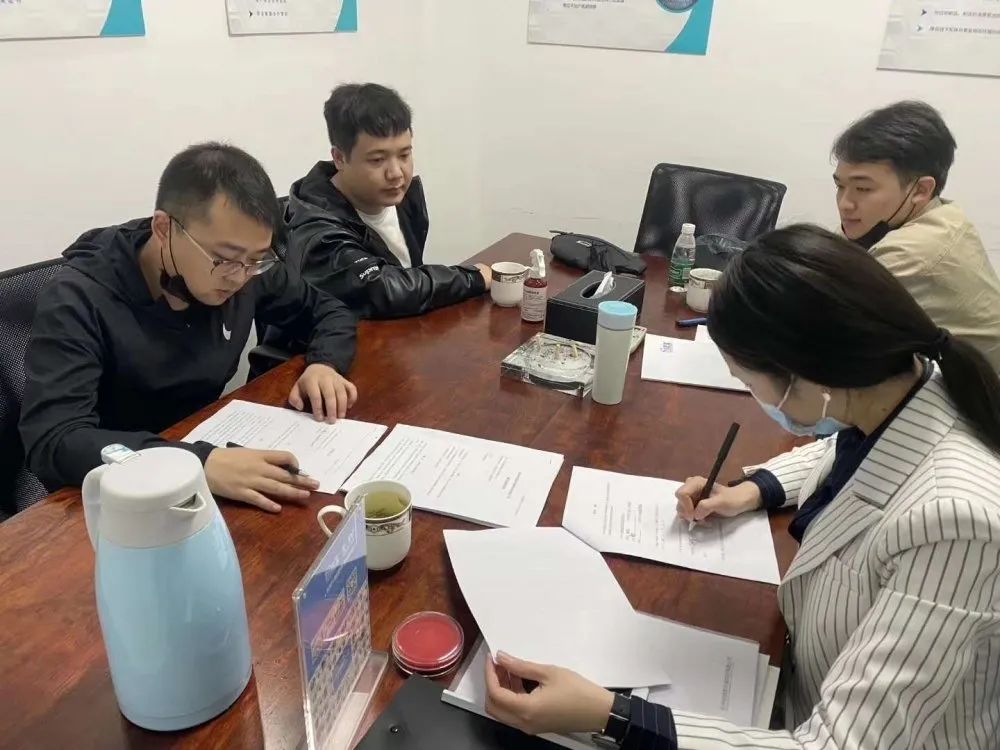 熱烈祝賀譚總石總簽約創綠家湖北省恩施州縣級代理！