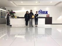 熱烈祝賀斯總夫婦簽約創綠家上海市區級代理！