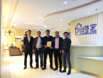 熱烈祝賀周總簽約創綠家鷹潭市區級代理！